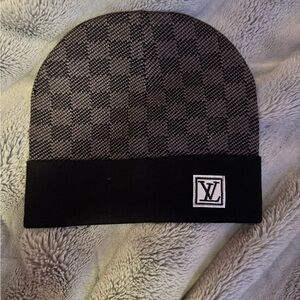 Louis Vuitton Monogram Black and Gray Beanie